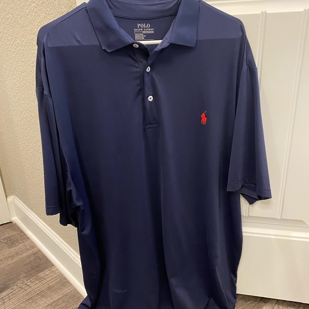 Used XLT men’s polo